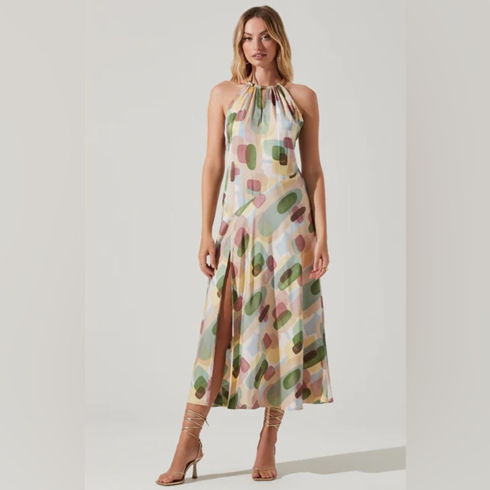 NWT Astr The Label: Kazia Geo Print Halter Chain Strap Midi Dresss Sz Medium